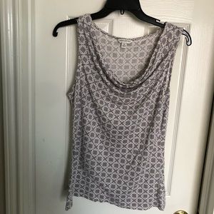 Banana republic women’s sleeveless top size medium